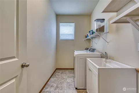 Other - 284 E 29th St, Bremerton, WA 98310 photo 2 of 7