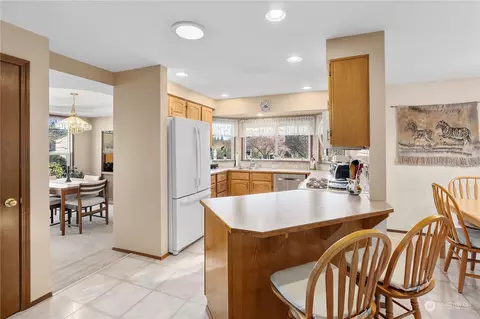 606 225th Pl SE, Bothell, WA 98021 photo 10