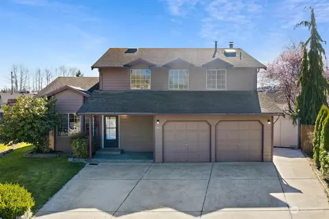 2822 210th St SW, Lynnwood, WA 98036