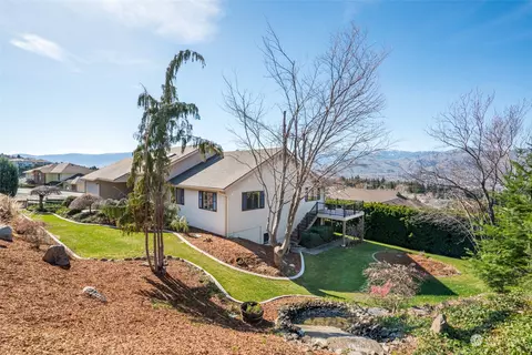 626 Vista View Pl, East Wenatchee, WA 98802