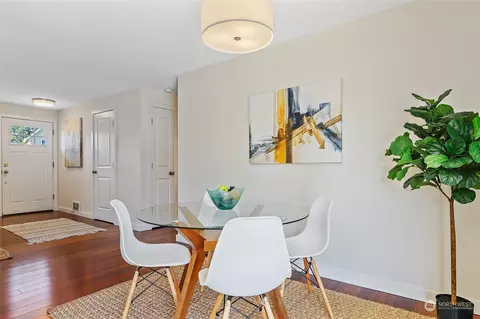 Dining - 22605 13th Pl W, Bothell, WA 98021 photo 2 of 2