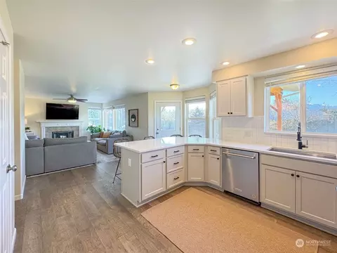 293 Griffith Farm Rd, Sequim, WA 98382 photo 12