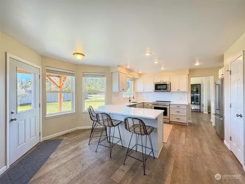 293 Griffith Farm Rd, Sequim, WA 98382 photo 9