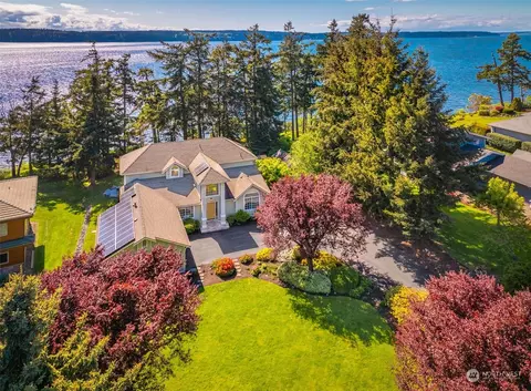 908 Sands Ln, Camano Island, WA 98282