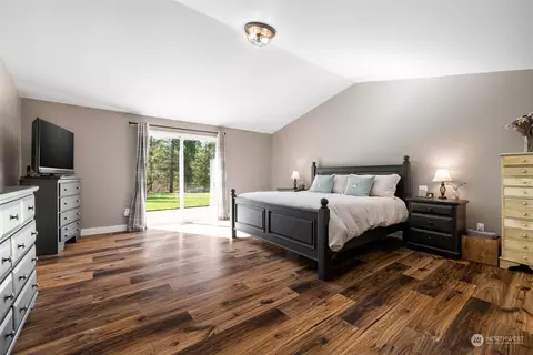 Bedroom - 36225 307th Ave SE, Enumclaw, WA 98022 photo 1 of 4