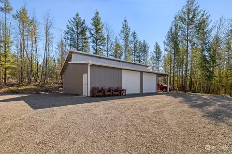 Exterior - 36225 307th Ave SE, Enumclaw, WA 98022 photo 5 of 8
