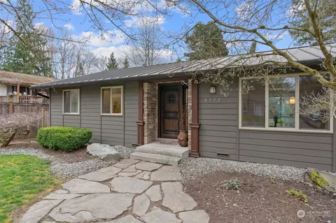 9777 NE 124th Pl NE, Kirkland, WA 98034