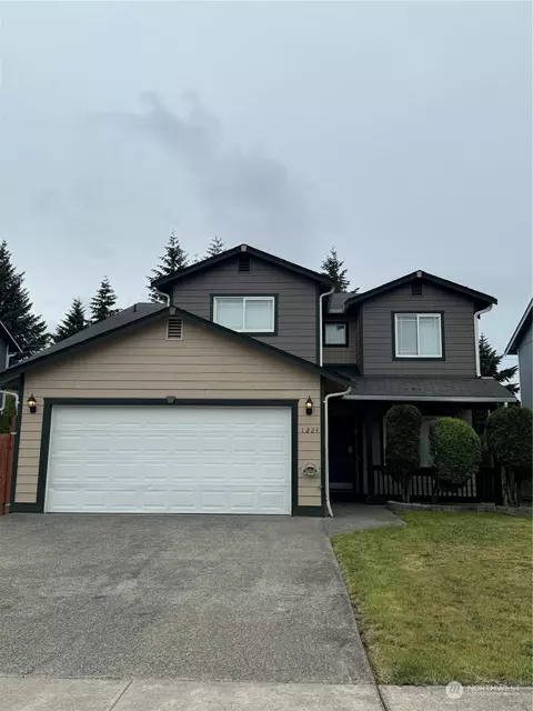 1224 203 Street Ct E, Spanaway, WA 98387