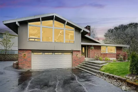 16772 165th Ave SE, Monroe, WA 98272