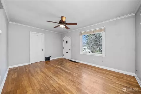 3818 E 9th Ave, Spokane, WA 99202 photo 4