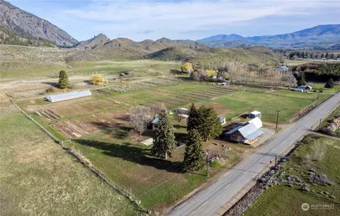 423 Twisp Carlton Rd, Carlton, WA 98814