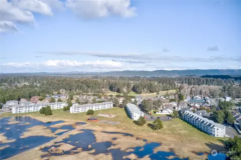 210 26th St NW #225/6, Long Beach, WA 98631