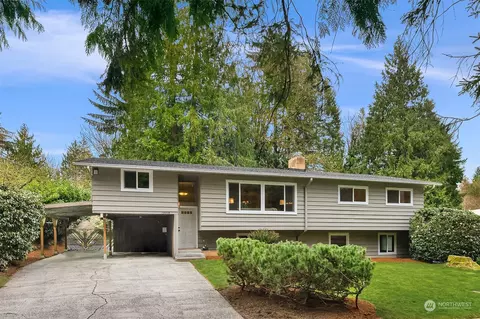 19008 22nd Ave NE, Lake Forest Park, WA 98155
