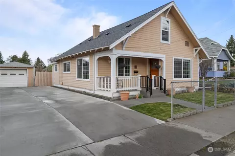 16 S Roosevelt, Walla Walla, WA 99362