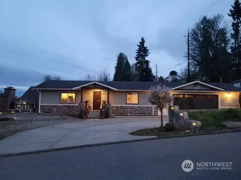 5002 S 3rd Ave, Everett, WA 98203