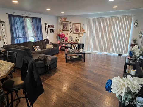 218 169th St E, Spanaway, WA 98387 photo 17