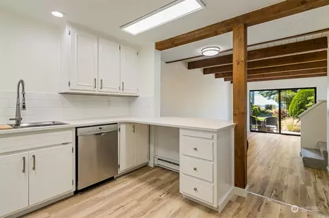 7650 Birch Bay Dr #S2, Blaine, WA 98230