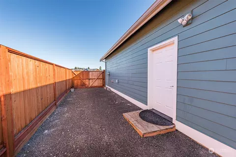 Exterior - 831 Jones Farm Rd, Sequim, WA 98382 photo 7 of 10