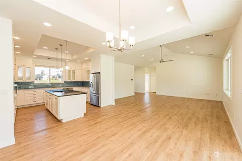 Kitchen - 831 Jones Farm Rd, Sequim, WA 98382 photo 1 of 7