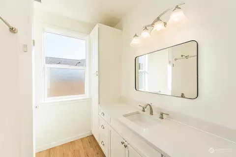 Bath - 831 Jones Farm Rd, Sequim, WA 98382 photo 3 of 3