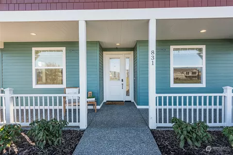 Exterior - 831 Jones Farm Rd, Sequim, WA 98382 photo 2 of 10