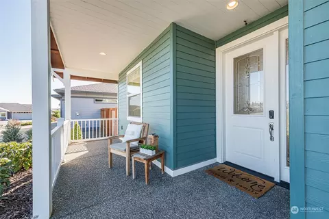 Exterior - 831 Jones Farm Rd, Sequim, WA 98382 photo 3 of 10