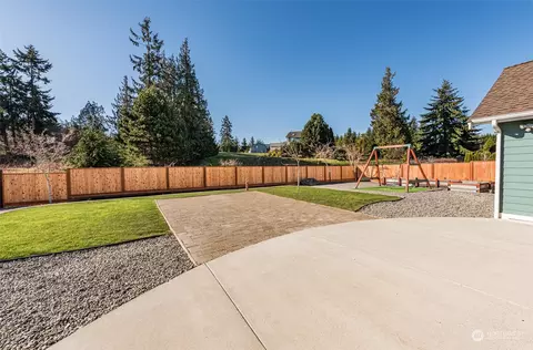 Exterior - 831 Jones Farm Rd, Sequim, WA 98382 photo 4 of 10