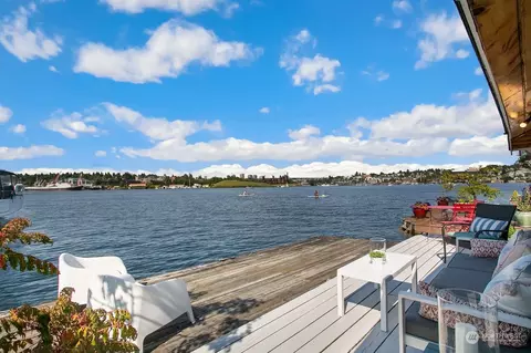 2466 Westlake Ave N #6, Seattle, WA 98109