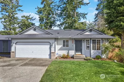 6527 Gateway Ter, Everett, WA 98203
