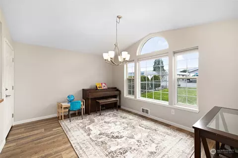 Dining - 472 W Spruce St, Sequim, WA 98382 photo 2 of 2
