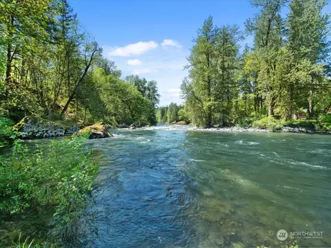 7821 SE Moon Valley Rd, North Bend, WA 98045