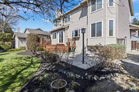 Exterior - 112 236th Pl SW, Bothell, WA 98021 photo 10 of 14