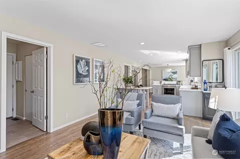 Dining - 112 236th Pl SW, Bothell, WA 98021 photo 2 of 2