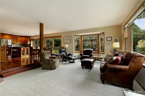 Living - 9656 Blake Pl, Edmonds, WA 98020 photo 4 of 7