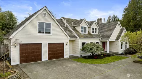 9656 Blake Pl, Edmonds, WA 98020