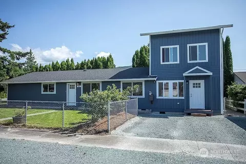 627 Fidalgo St, Sedro Woolley, WA 98284