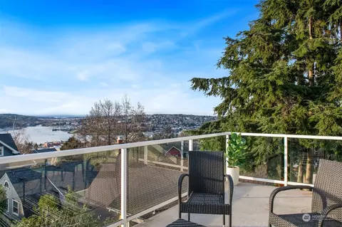2029 10th Ave E, Seattle, WA 98102 photo 29