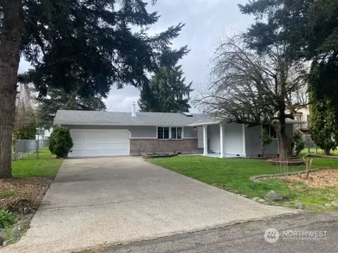 18320 2nd Avenue Ct E, Spanaway, WA 98387