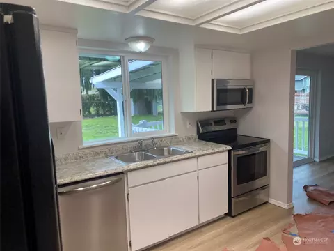 18320 2nd Avenue Ct E, Spanaway, WA 98387 photo 5