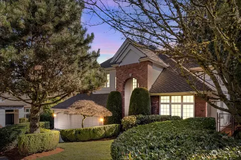 5394 175th Pl SE, Bellevue, WA 98006
