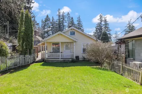 1919 Burwell St, Bremerton, WA 98337