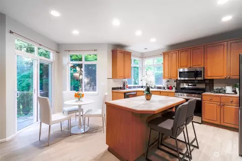 Kitchen - 17610 31st Dr SE, Bothell, WA 98012 photo 1 of 4