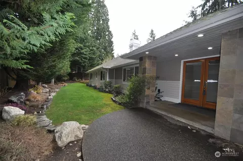 13003 Lake Kathleen Rd SE, Renton, WA 98059