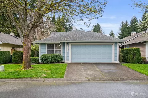 6040 Montague Ln SE, Olympia, WA 98513