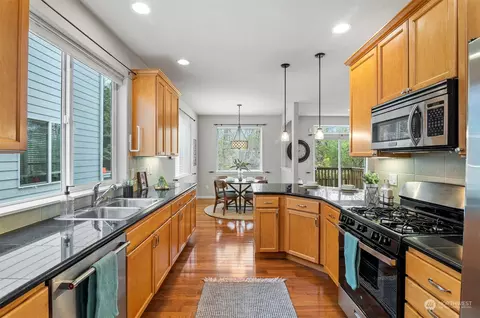 Kitchen - 23617 17th Ave W, Bothell, WA 98021 photo 1 of 4
