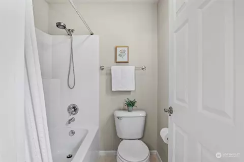 Bath - 23617 17th Ave W, Bothell, WA 98021 photo 6 of 6