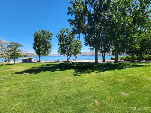 1 Beach 540-g, Manson, WA 98831