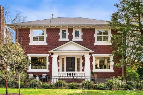 1228 Bigelow Ave N, Seattle, WA 98109