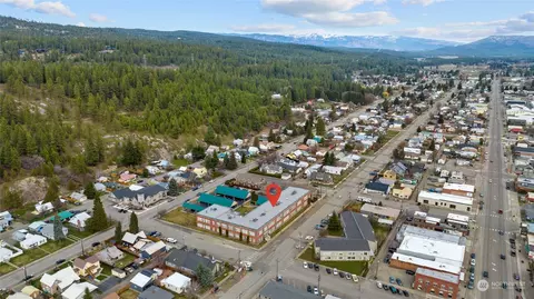 202 E 3rd St #103, Cle Elum, WA 98922