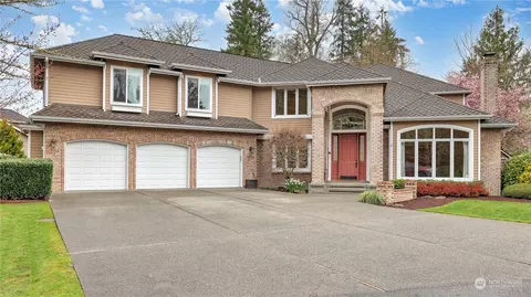 20810 SE 3rd Way, Sammamish, WA 98074